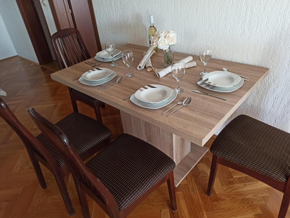Villa Rea Malinska Buitenkant foto