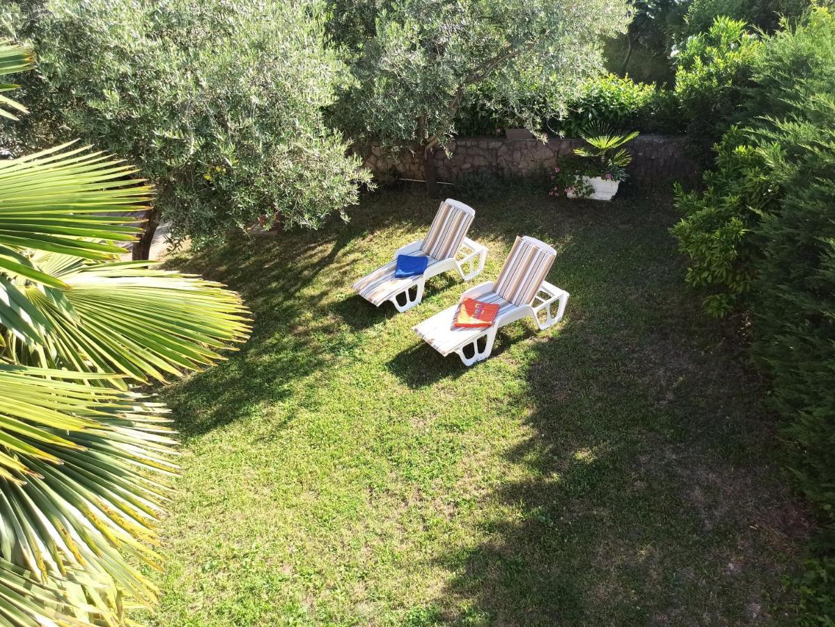 Villa Rea Malinska Buitenkant foto