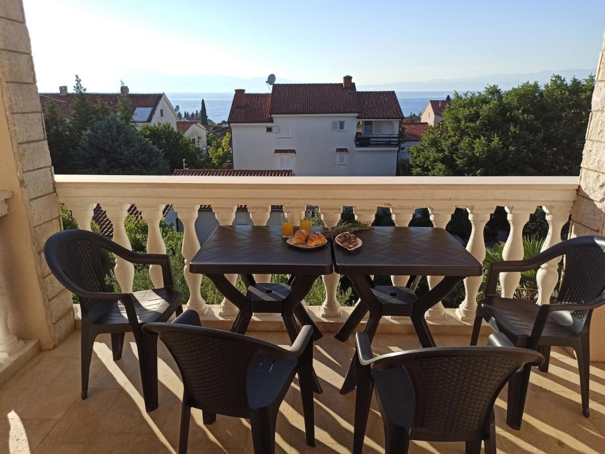 Villa Rea Malinska Buitenkant foto