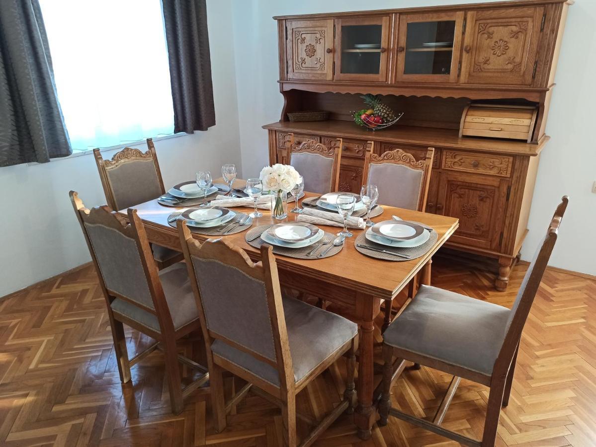 Villa Rea Malinska Buitenkant foto